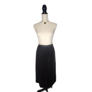 Sensemill, Black pleated midi slip skirt. size small